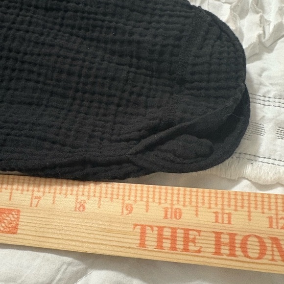 Kona Sol Black Slub Cotton with 3/4 Sleeves Coverup. Front Pockets, Split Neck. - Picture 11 of 12